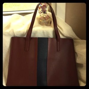 NIB VINCE CAMUTO LUCK TOTE